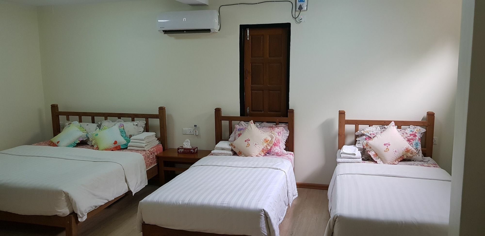 Golden Rose Guest House Old Bagan Eksteriør bilde
